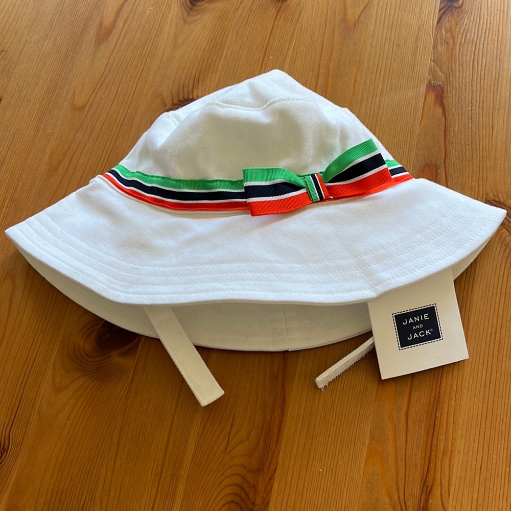Janie and Jack sweet summer bucket hat, size 0-6 months